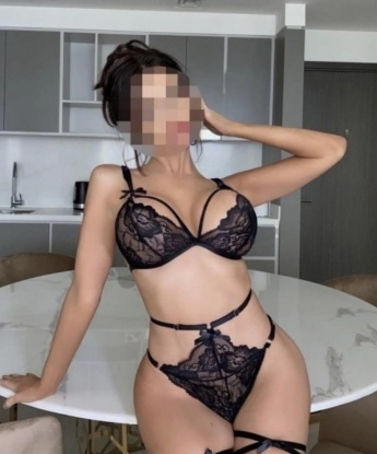 Ясмина, 32 года